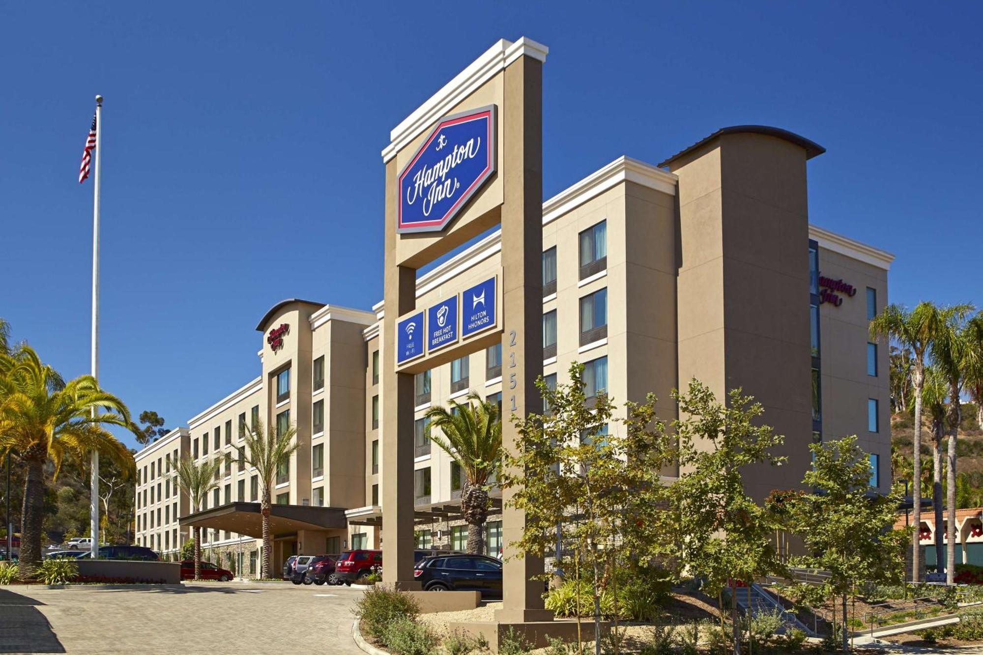 Hampton Inn San Diego Mission Valley Exterior photo